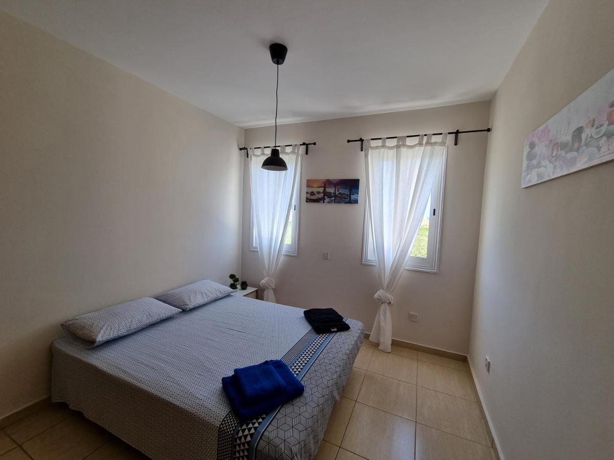 Ancient Paphos - Cozy Place Next To The Sea, Marina, Historical Sites, Buses, Mall, And Market Exterior foto