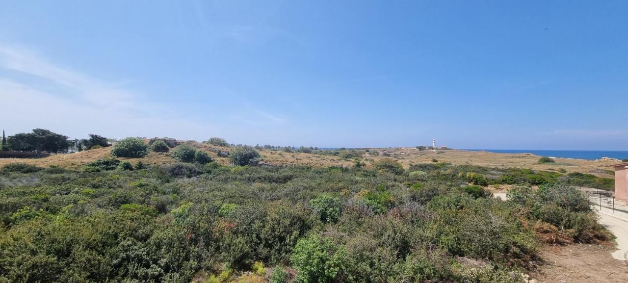 Ancient Paphos - Cozy Place Next To The Sea, Marina, Historical Sites, Buses, Mall, And Market Exterior foto